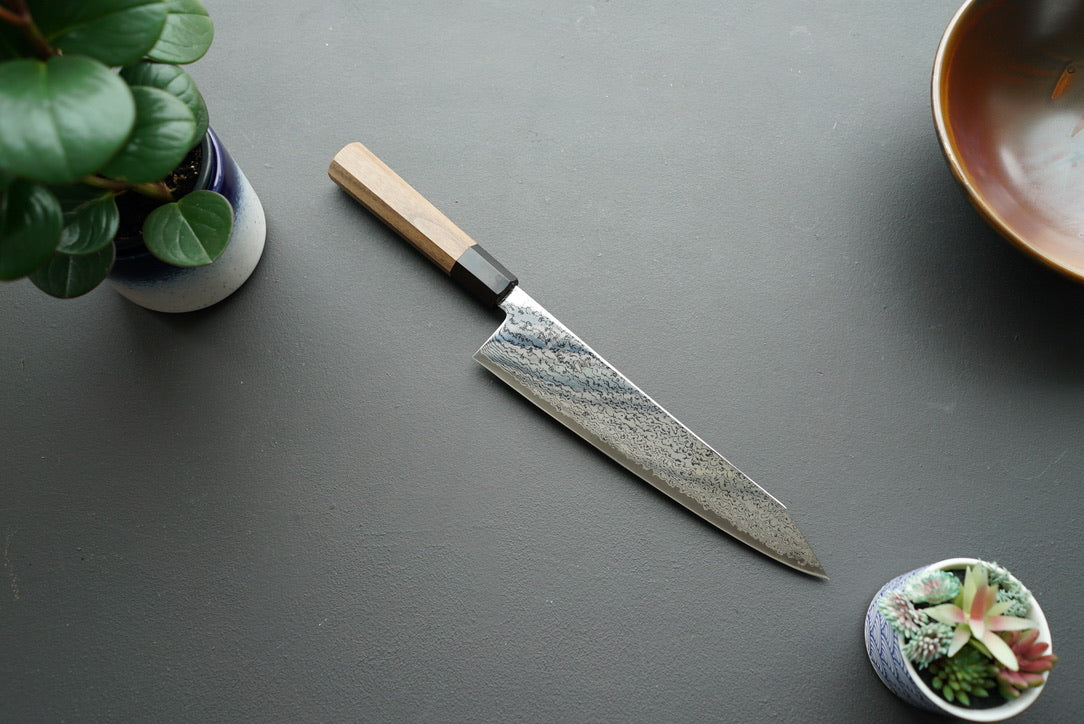 Hatsukokoro Sunaarashi Kurozome Damascus Kiritsuke Gyuto 240mm - Cearmausas