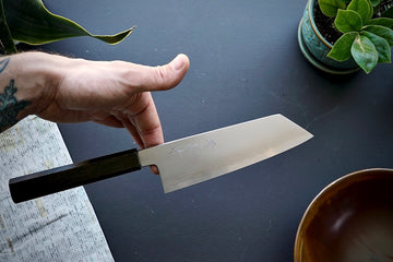 Sakai Kikumori Asagiri Kiritsuke Santoku 180mm - Cearmausas